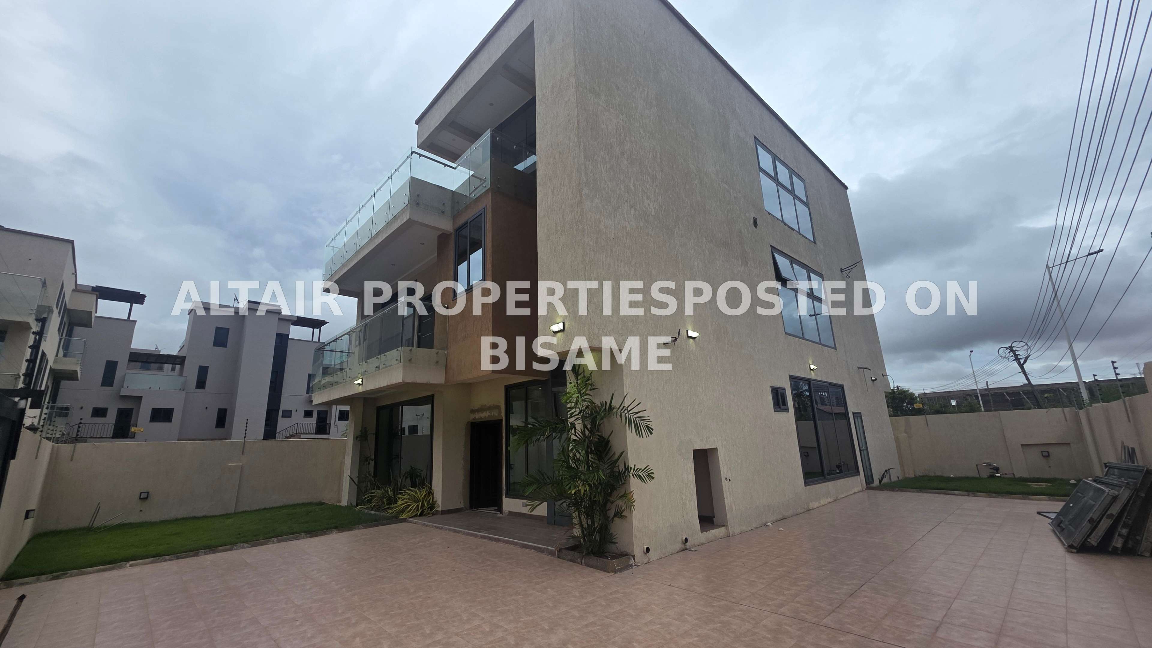 4 Bedroom House with boys quarters for sale at Airport Residential