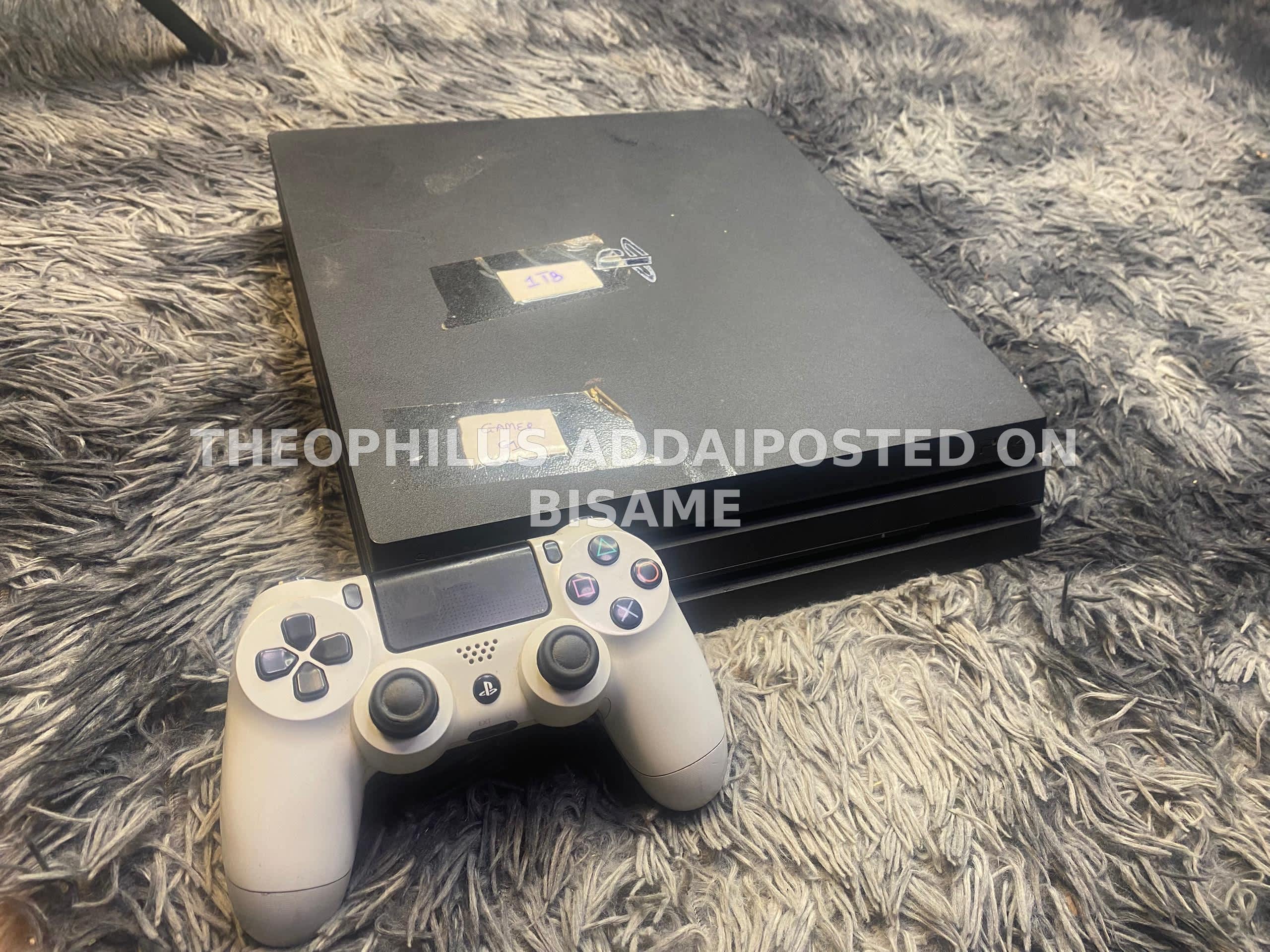 PS4 PRO 4 Games
