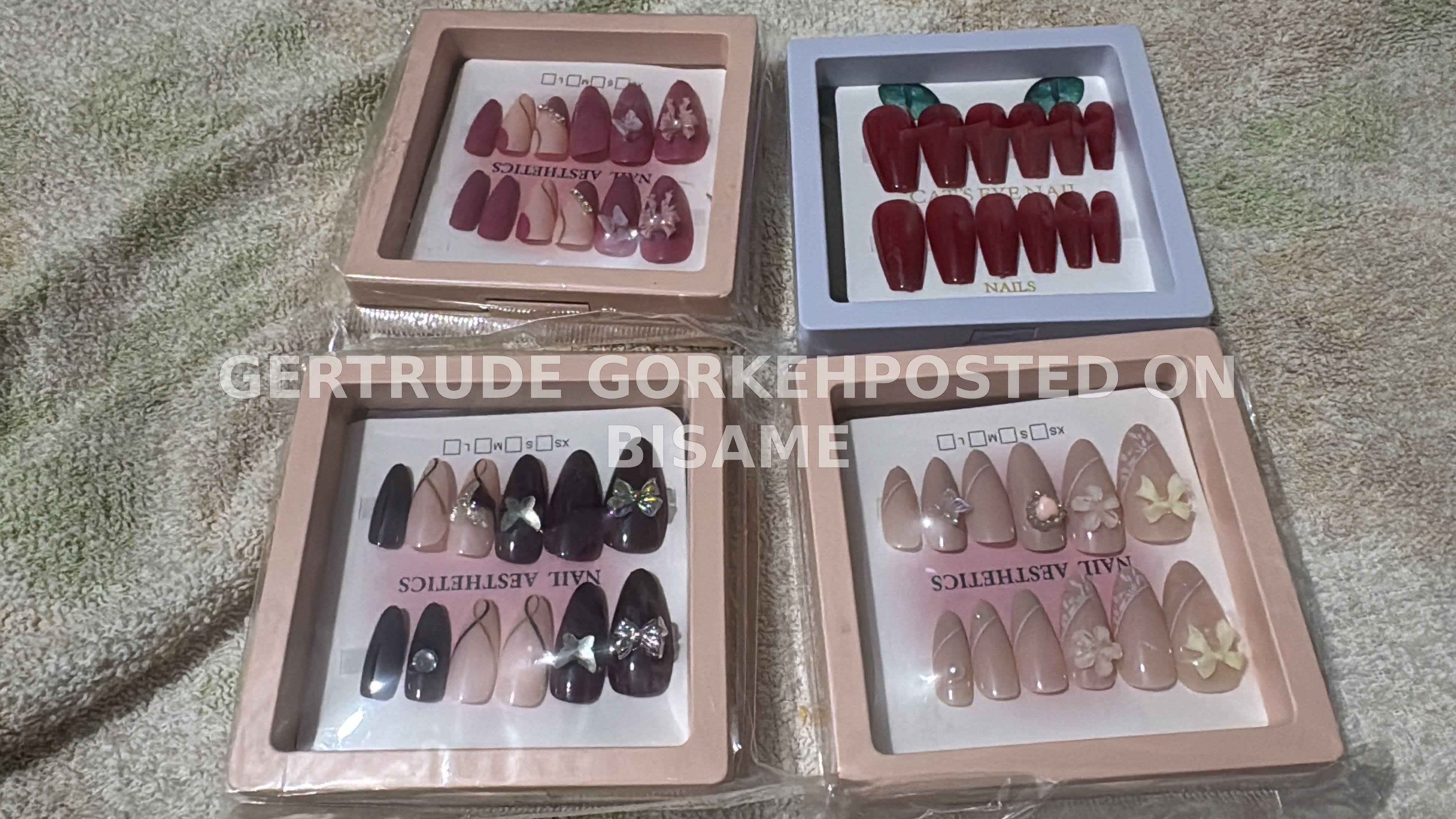 Cat’s Eye Nails