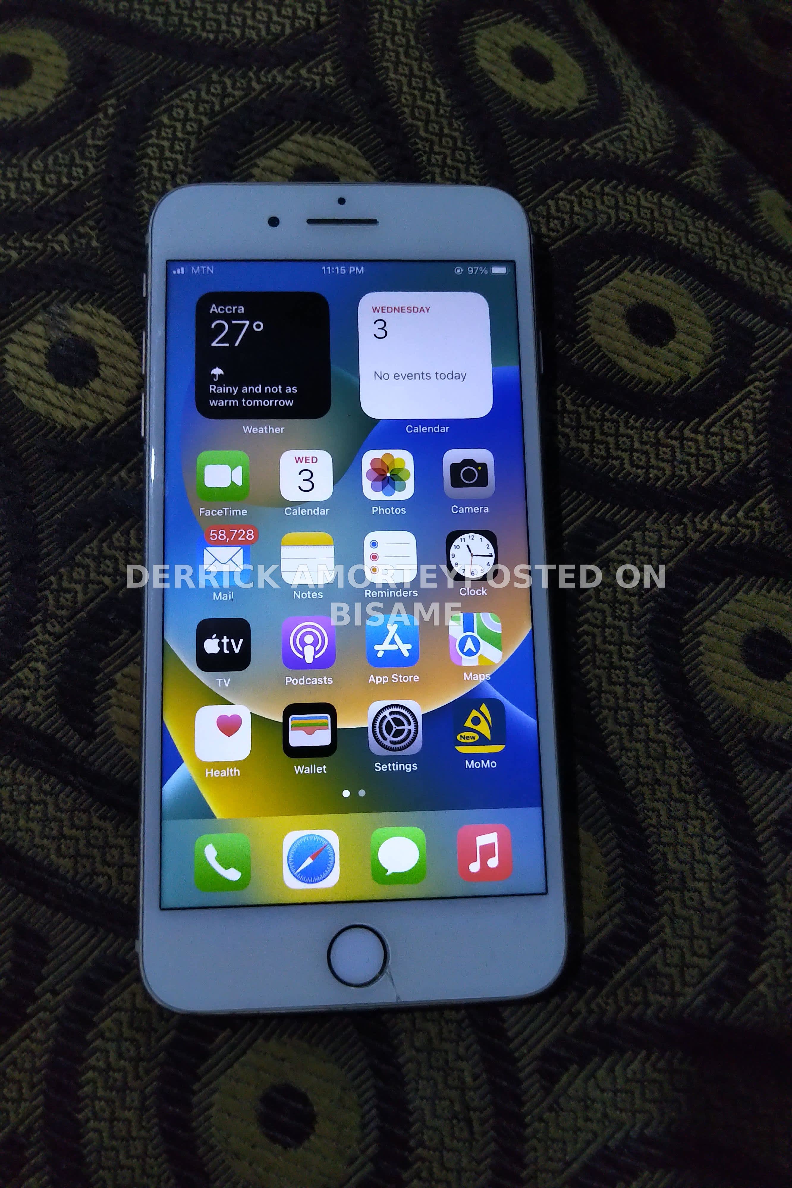 iPhone 8 plus 4GB RAM 256GB Used