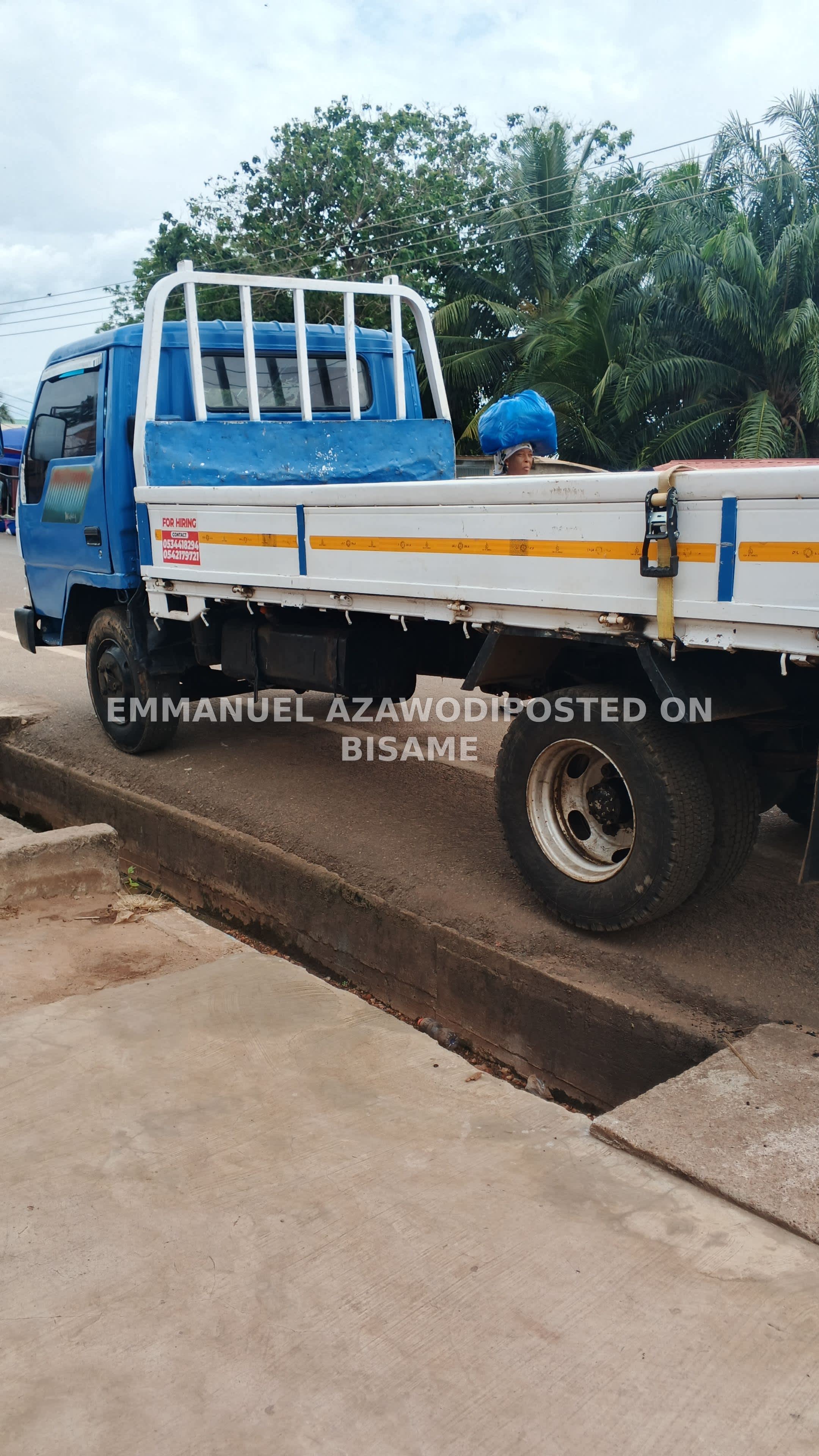 Hyundai Mighty 1, Older than 2005, Ghanaian Used, Blue
