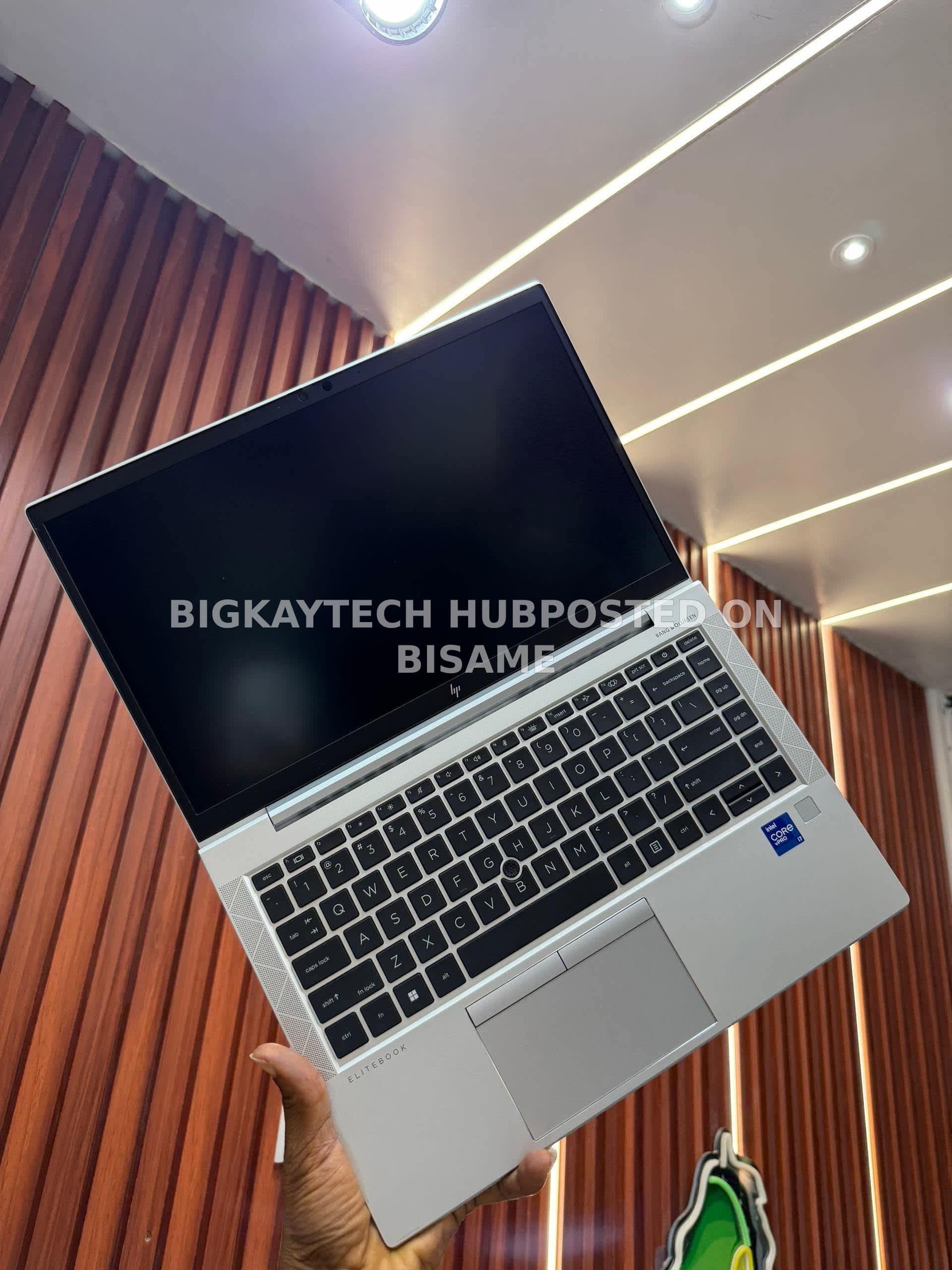 HP Elitebook 840 G8 512GB 16GB Ram Gray