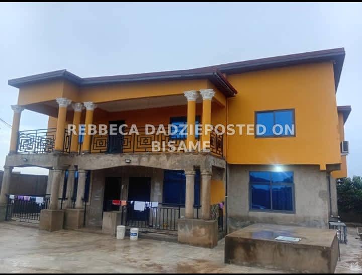 2 Storeys  8 Bedroom House with Swimming Pool for sale at  Fetteh Kakraba