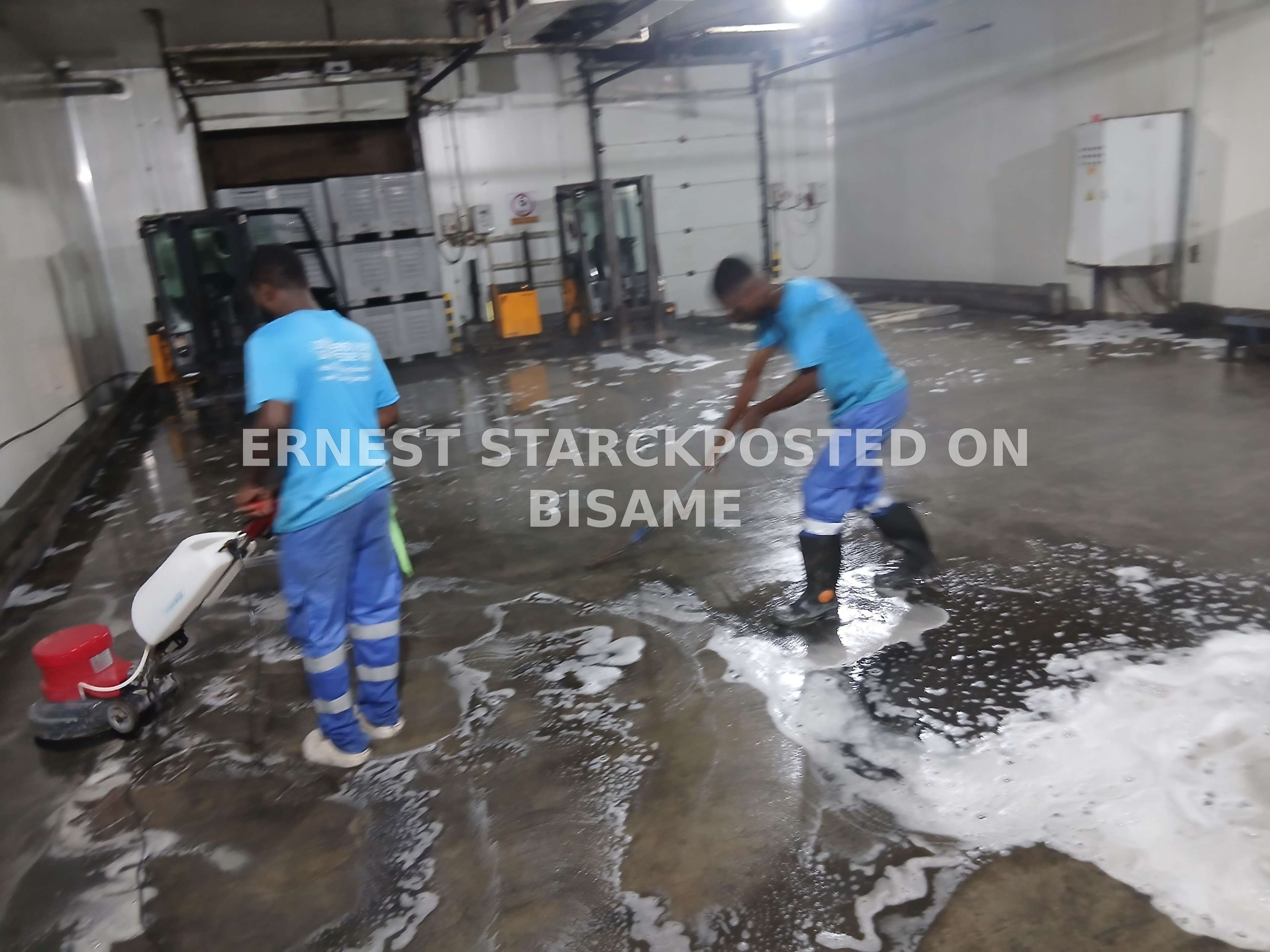 Magnom Cleaning