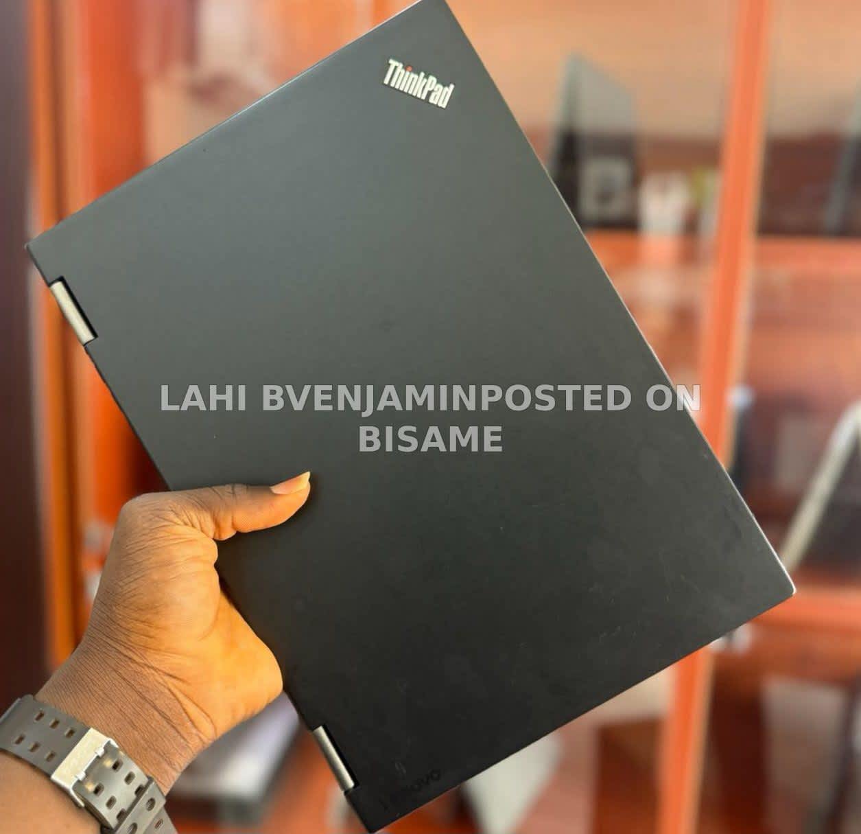 Lenovo ThinkPad Yoga 370 8GB Ram 128GB SSD Refurbished Black