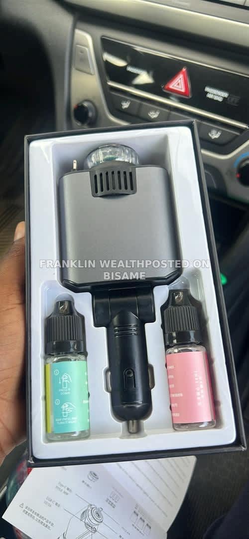 Car aromatherapy diffuser & charger