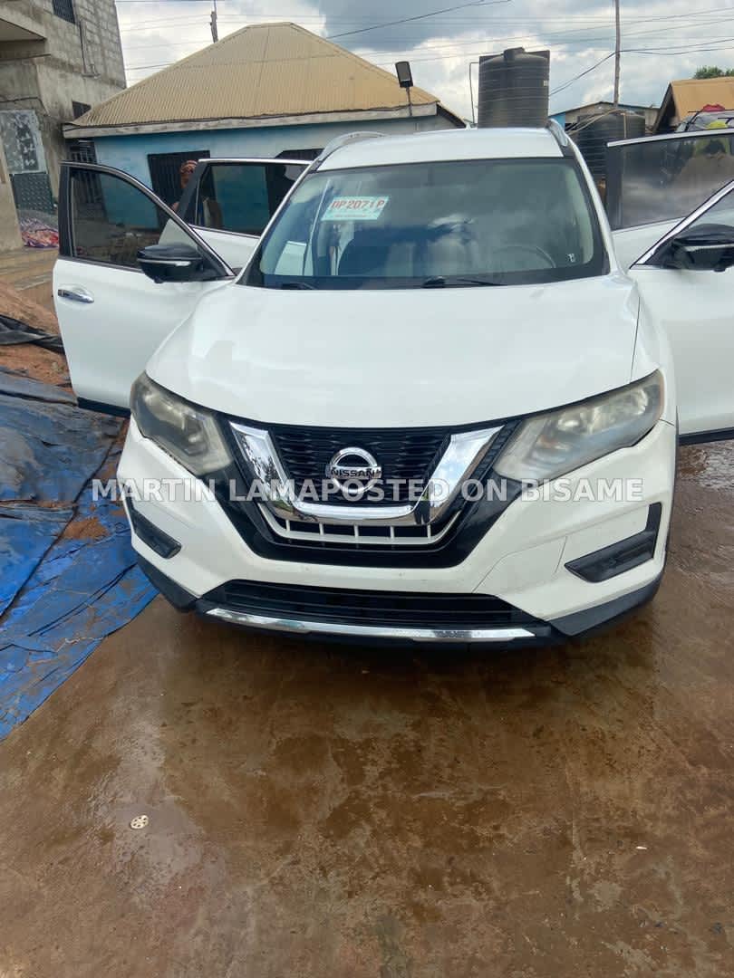 Nissan Rogue 2017 Foreign Used White