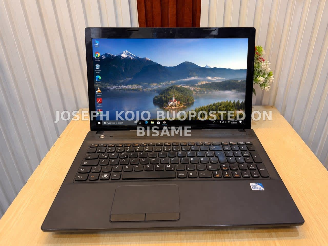 Lenovo Ideapad 520 4GB Ram 128GB SSD Used Black