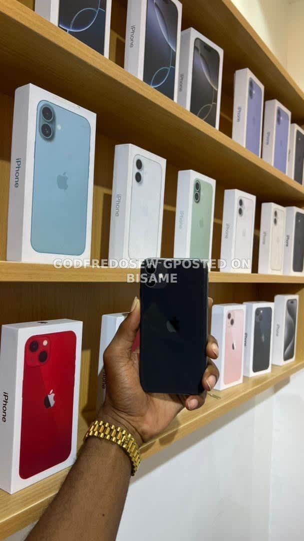 iPhone 11 4GB RAM 64GB Used