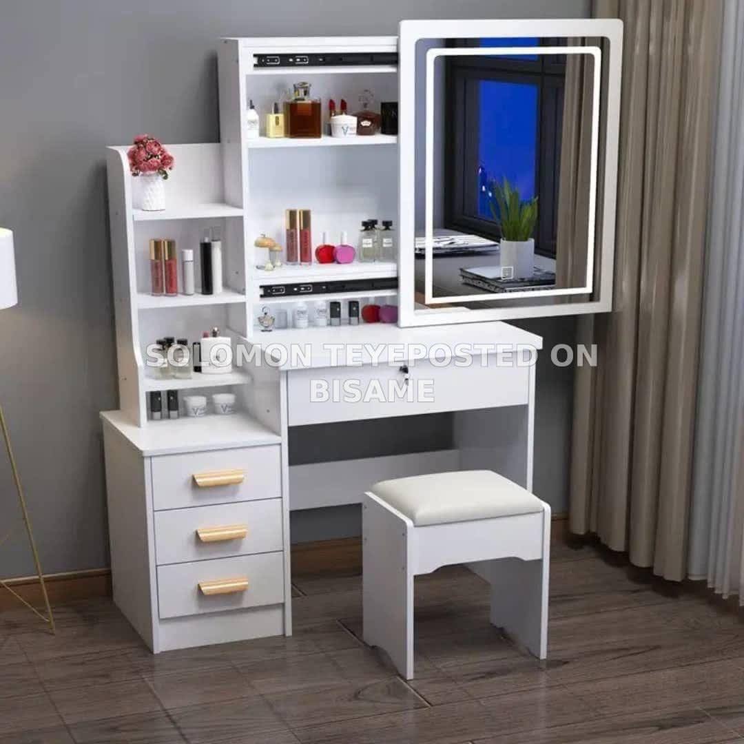 Dressing Mirror