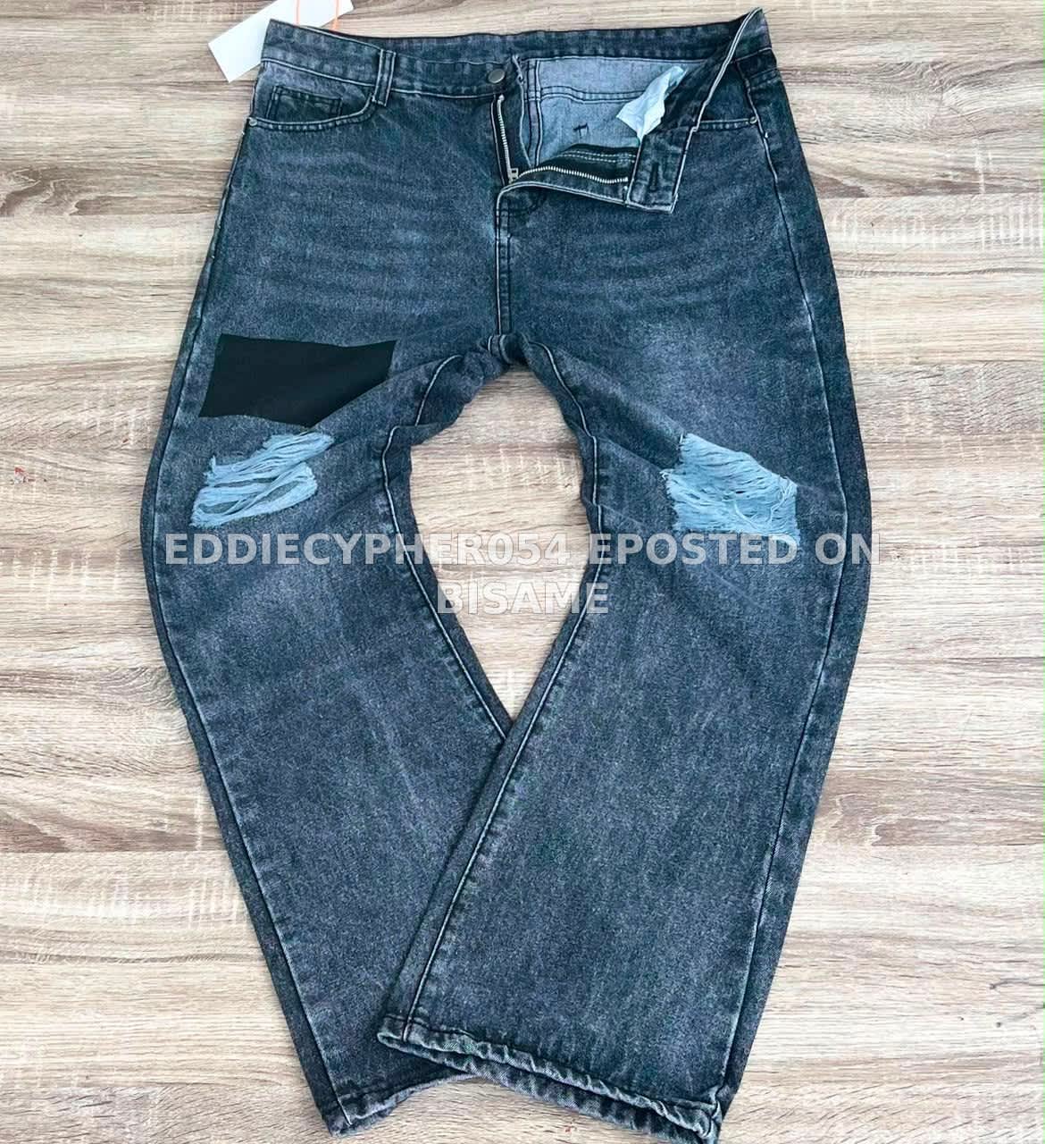 BAGGY JEANS