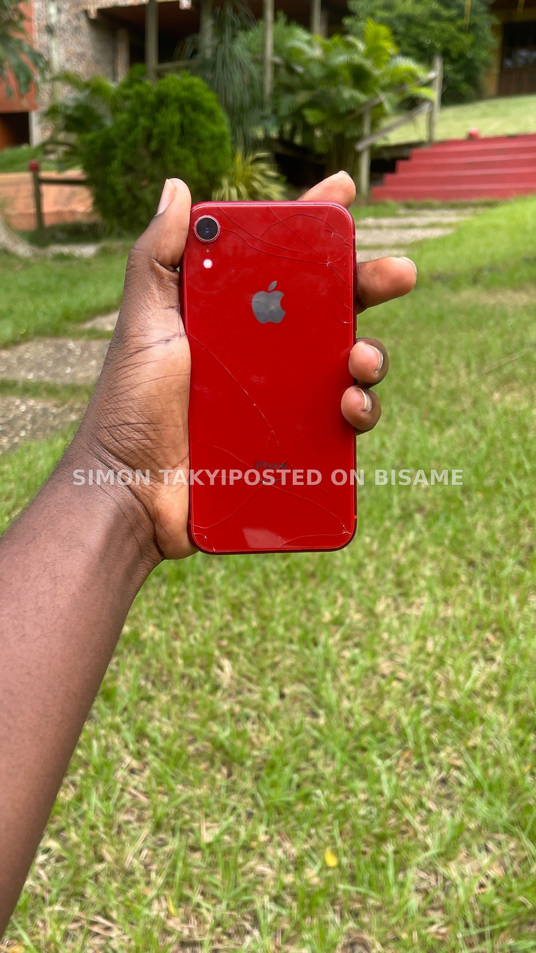 IPhone XR 64GB 3GB Ram Red 