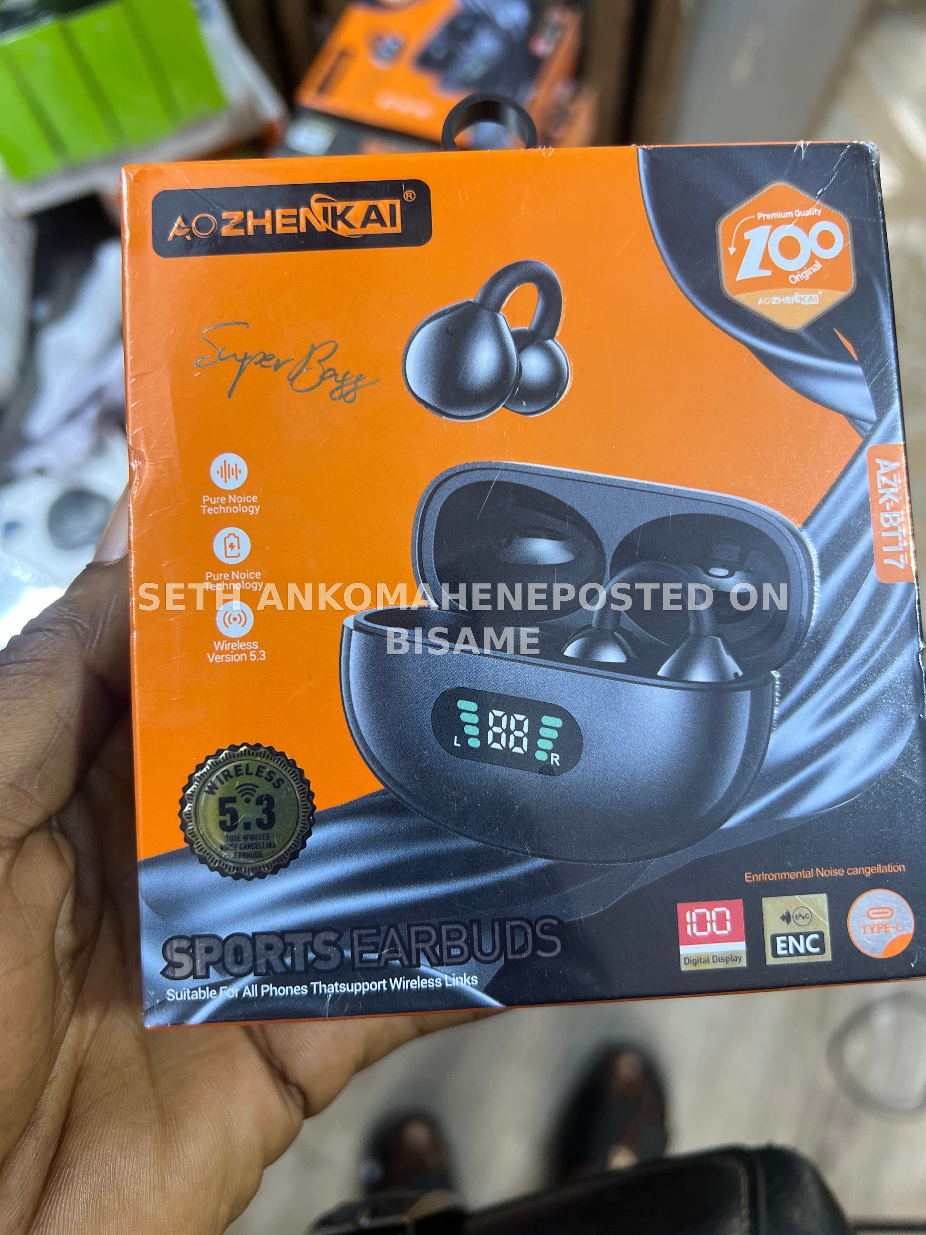 Earbuds