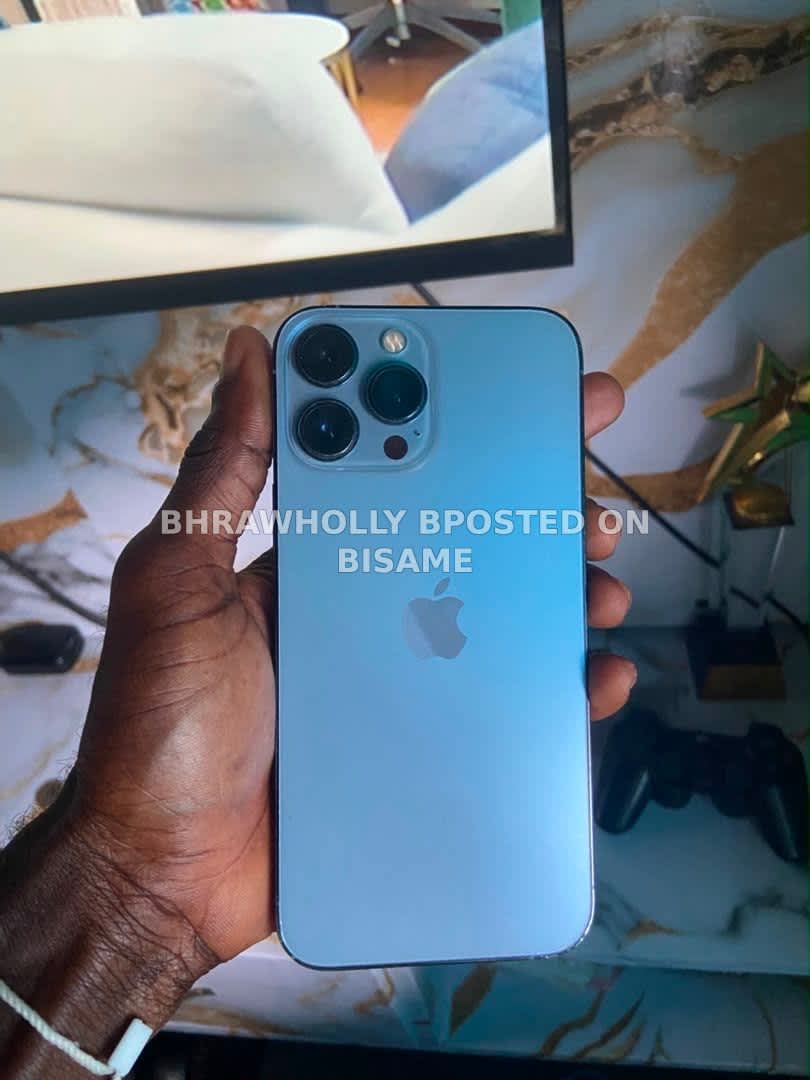 iPhone 13 Pro Max 256GB Used Sea Blue