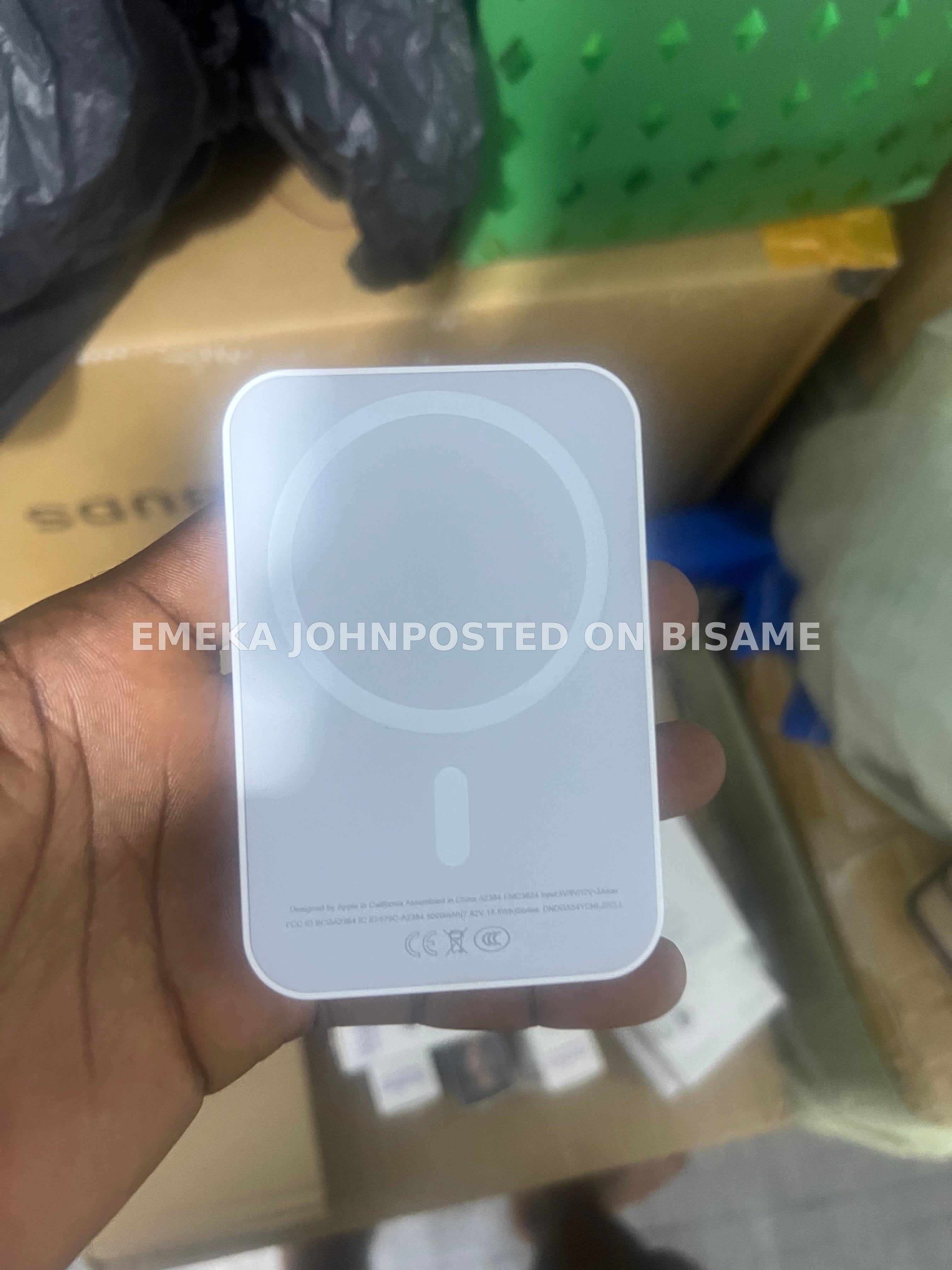 Wireless Power Bank