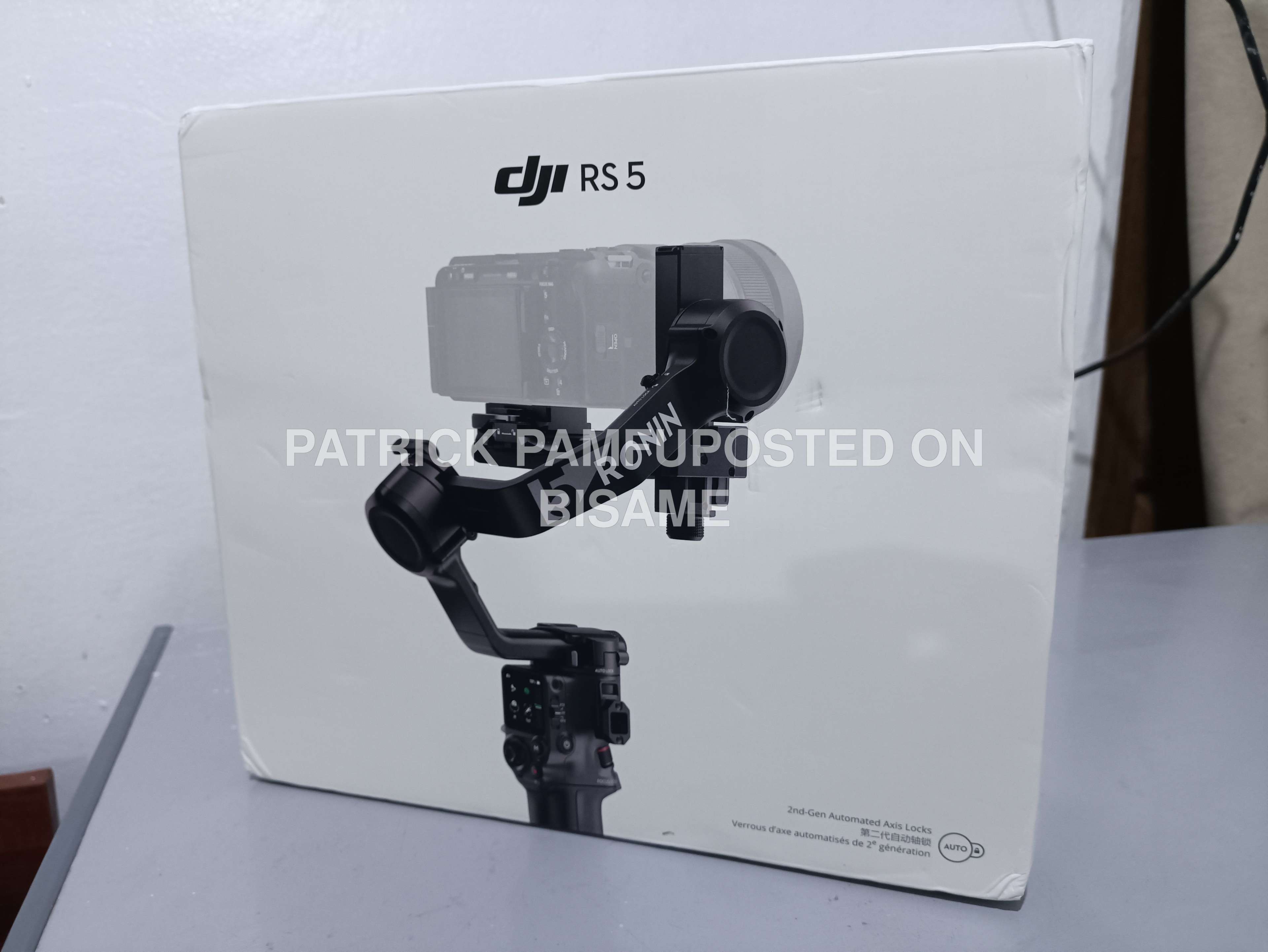 DJI RS5 Gimbal Stabilizer