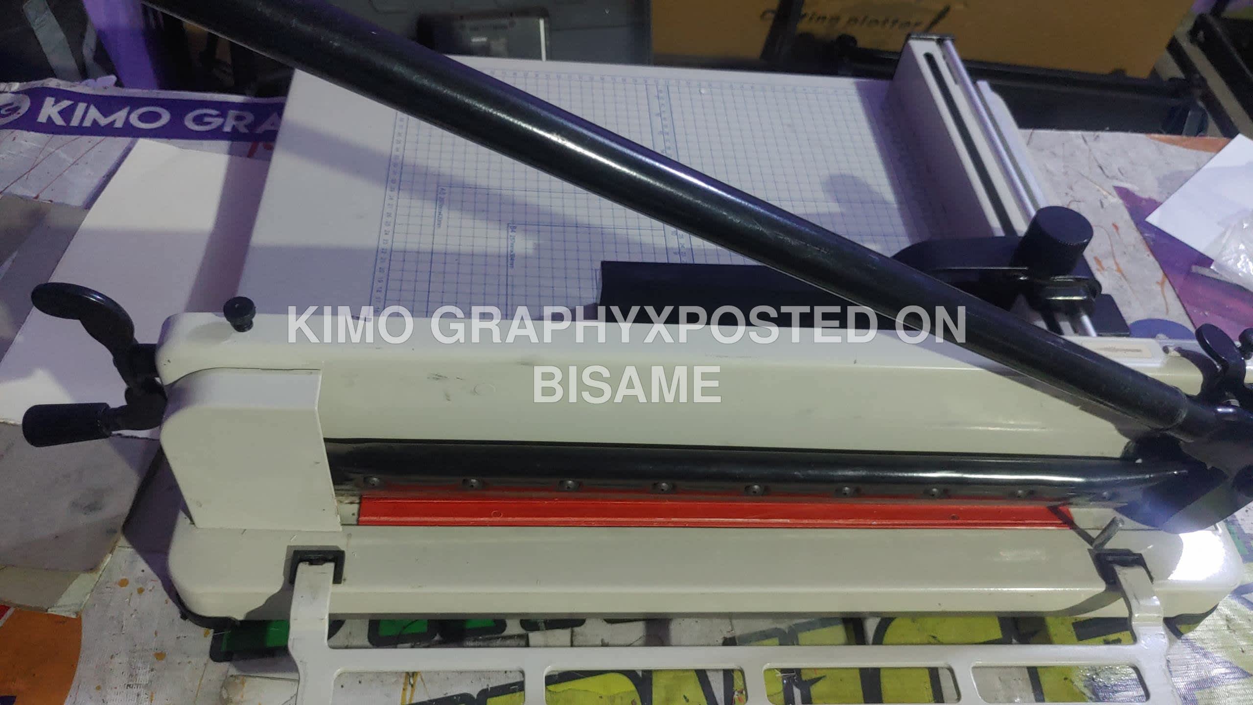 A2 PAPER CUTTER