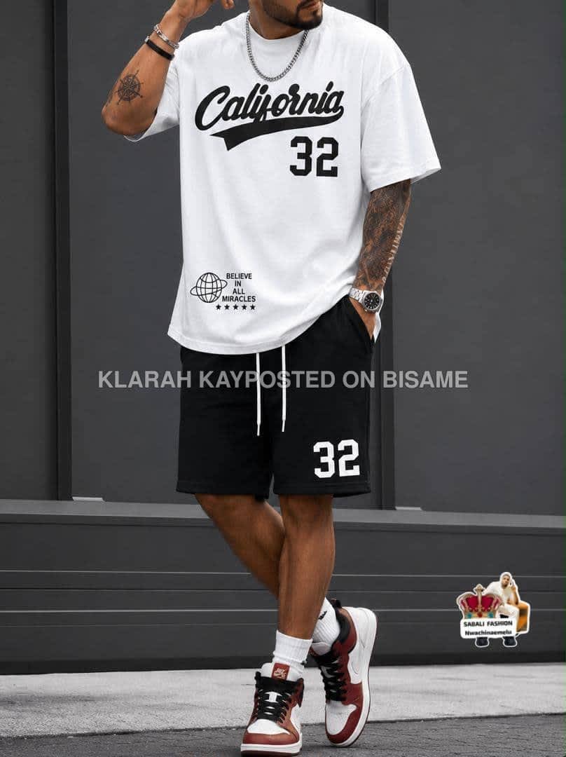 Men’s oversized T-shirt style and shorts