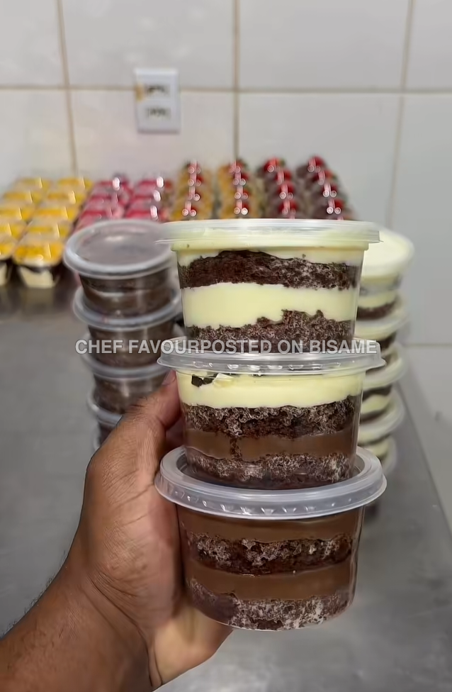 Chef Favour kitchen/Food and cake services