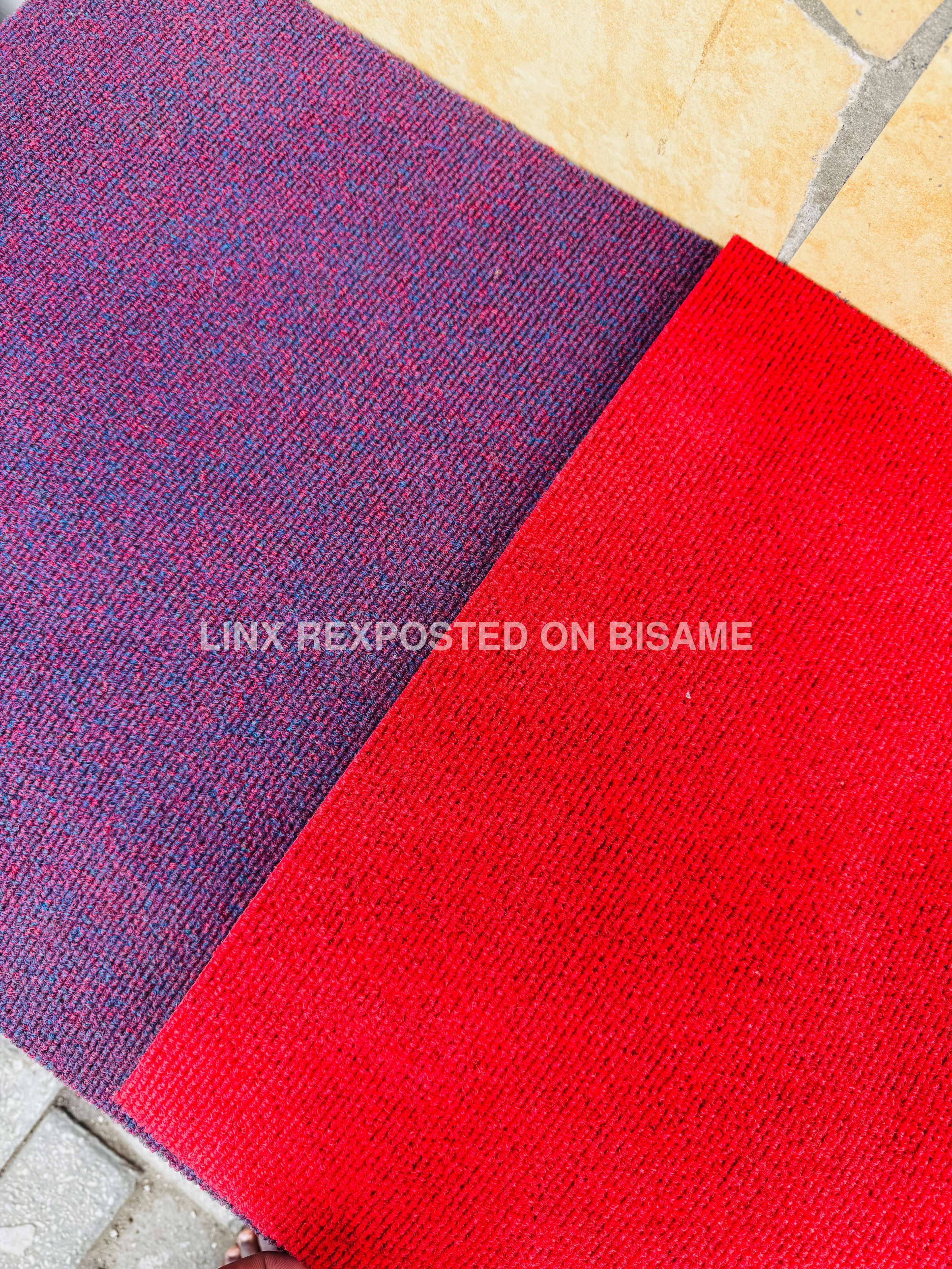 TUFTED WOOLEN CARPET TILES