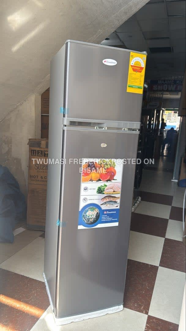 Binatone Fridge 166l