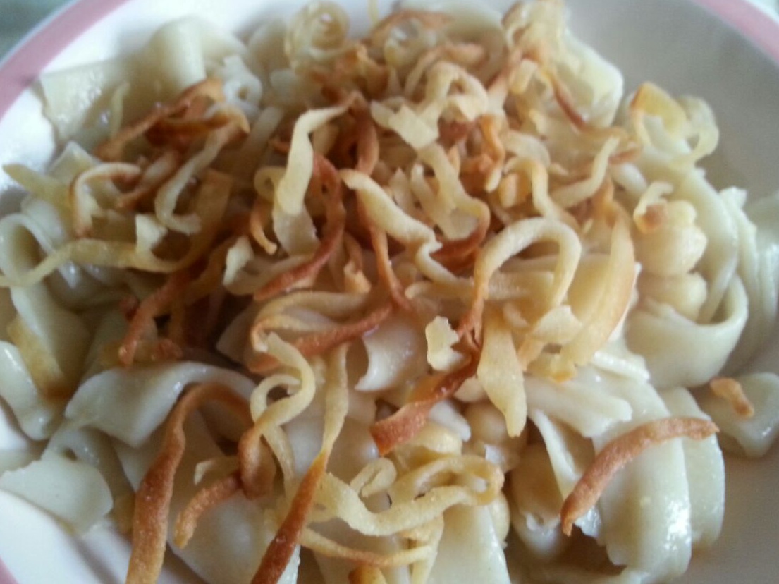 Ciceri e Tria (Salento Pasta with Chickpeas and Crisp Fried Pasta)
