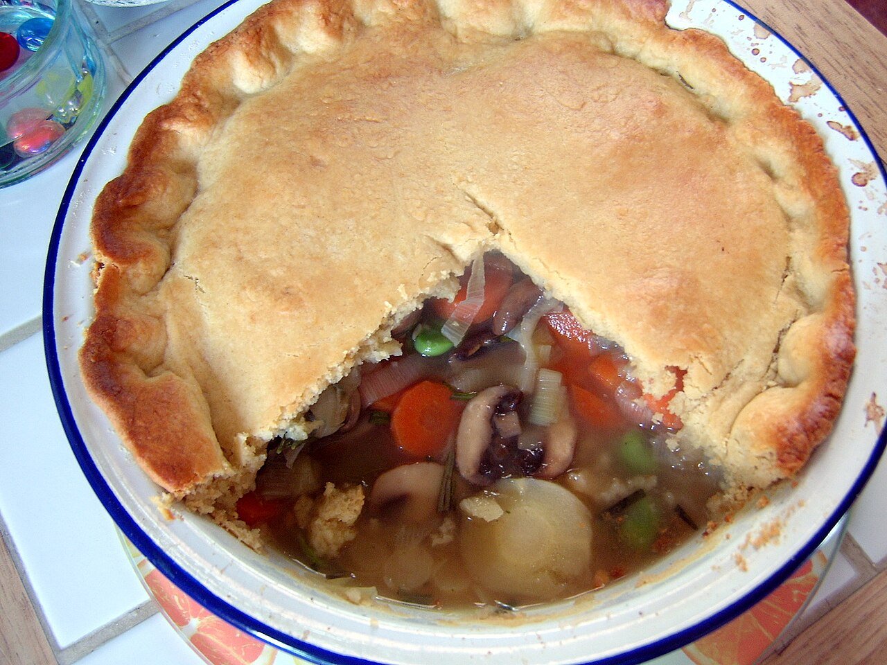 Woolton Pie (Wartime Root Vegetable Pie with Wholemeal Potato Pastry)