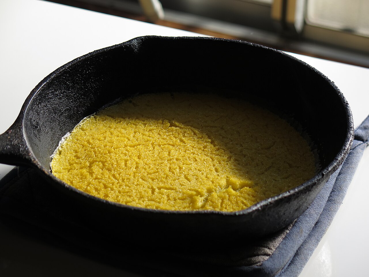 Johnnycakes (Rhode Island Cornmeal Griddle Cakes)