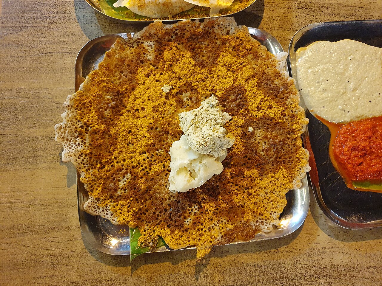 Benne Dose (Davangere Butter Dosa with Coconut Chutney and Potato Palya)