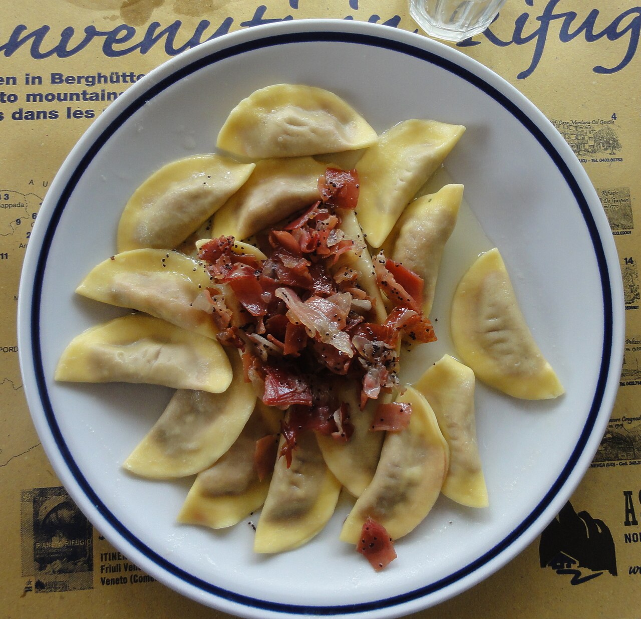 Casunziei all'Ampezzana (Beetroot Ravioli with Butter and Poppy Seeds)