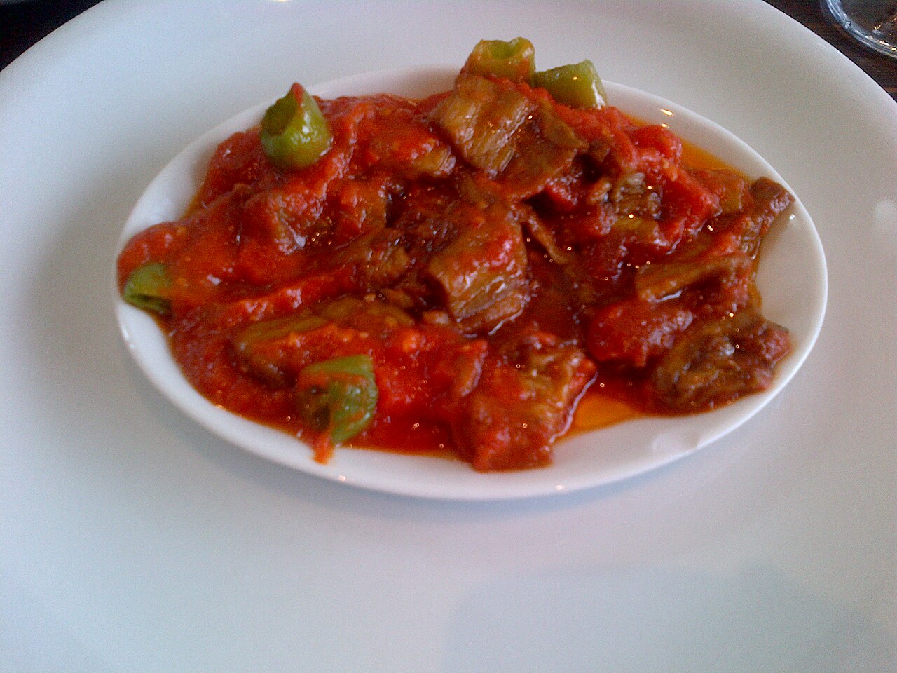 Şakşuka (Turkish Fried Aubergine and Peppers in Garlicky Tomato Sauce)
