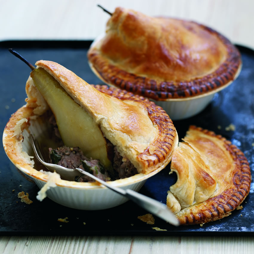 Fidget Pie (Shropshire Gammon, Onion and Pear Pie)