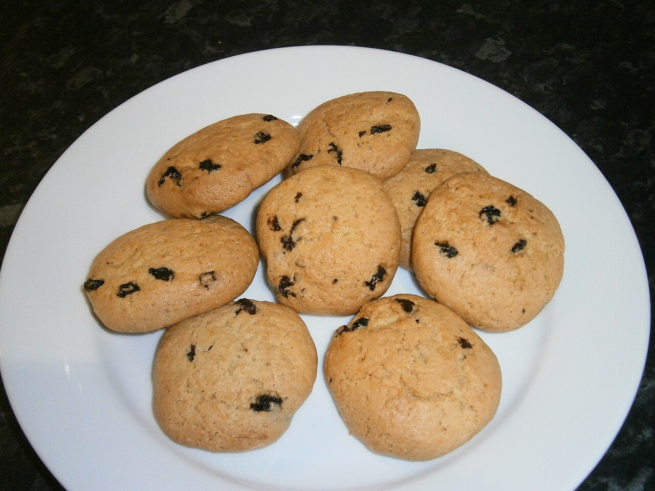 Shrewsbury Cakes (Currant Shortbread Biscuits)
