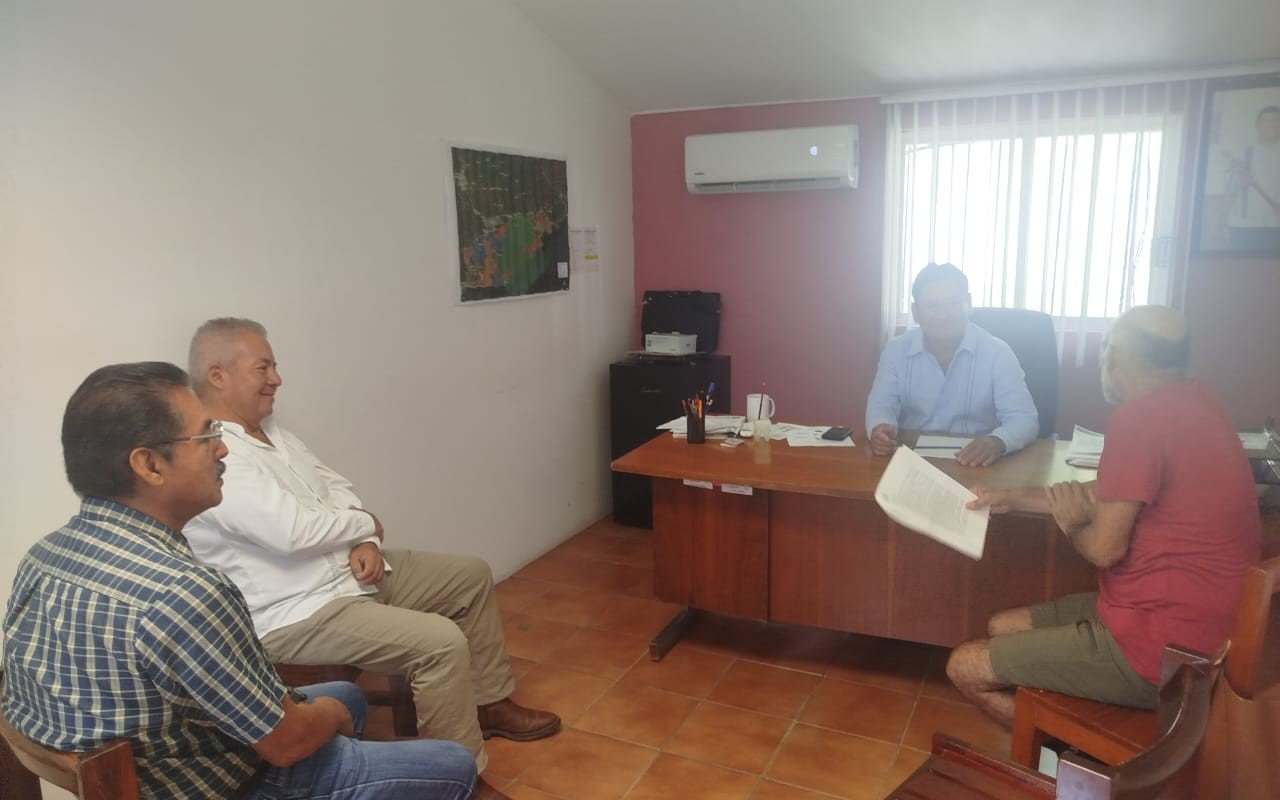 REUNIÓN CON LA DIRECCIÓN GENERAL DEL CIP HUATULCO