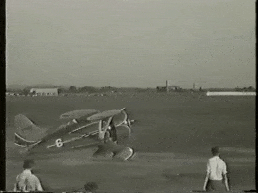 Hall Bulldog taking off at the 1932 Thompson Trophy Race - alternate angle