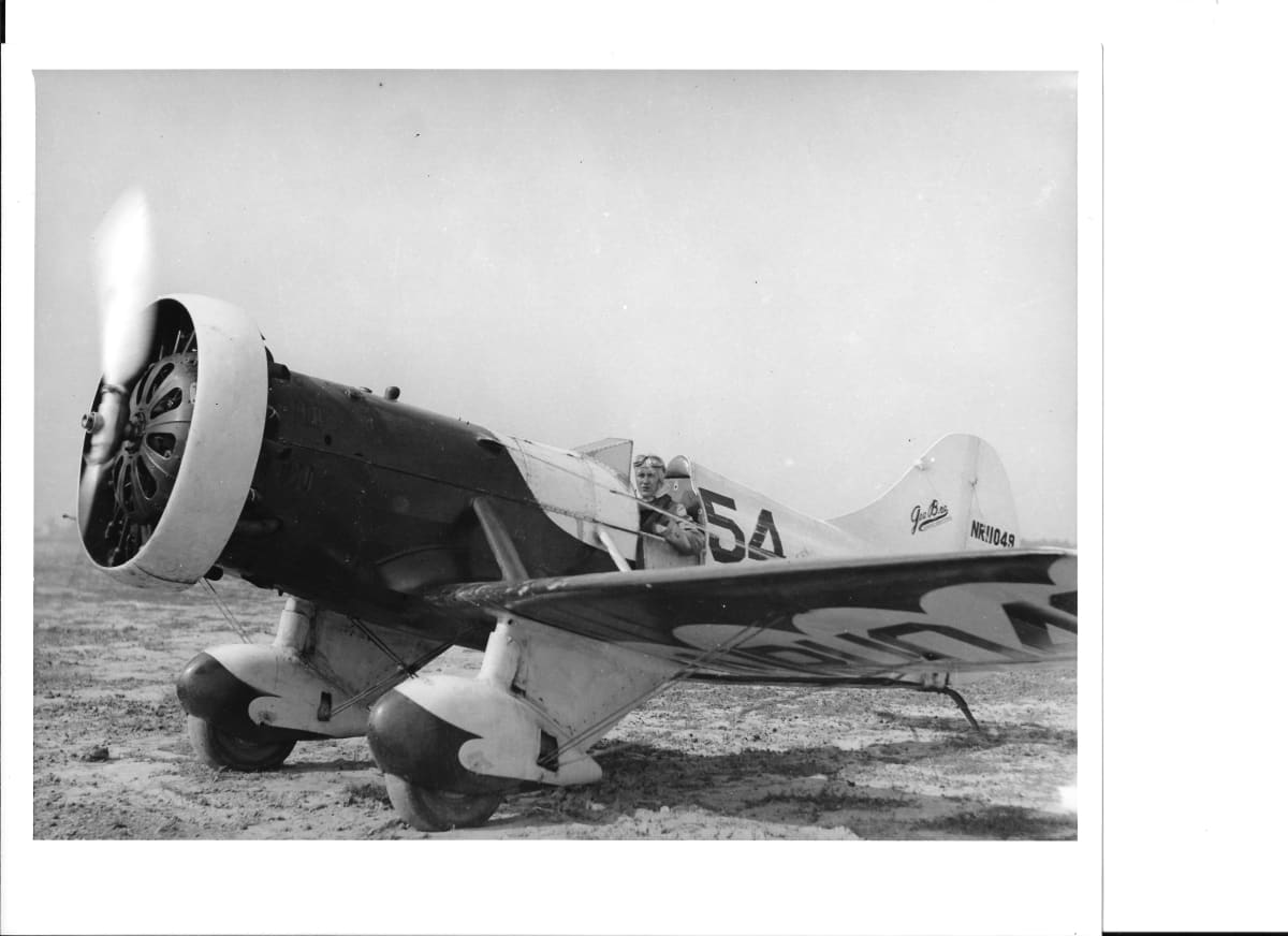 Gee Bee Model Z right side view