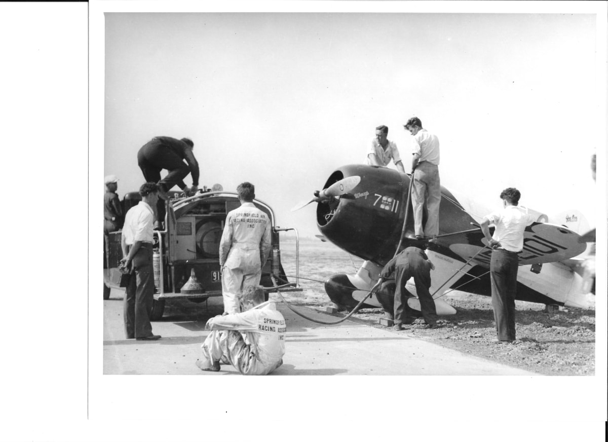 Cleveland flight line with Gee Bee and service vehicle