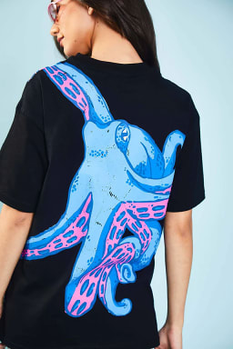 Bonkers Women Takeover Oversized T-Shirt - view 2