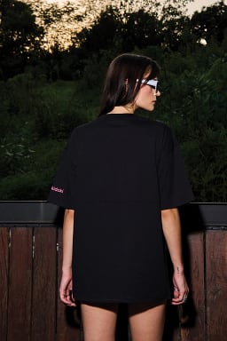 Bonkers Women A Heart Of Skulls Oversized T-shirt - view 9