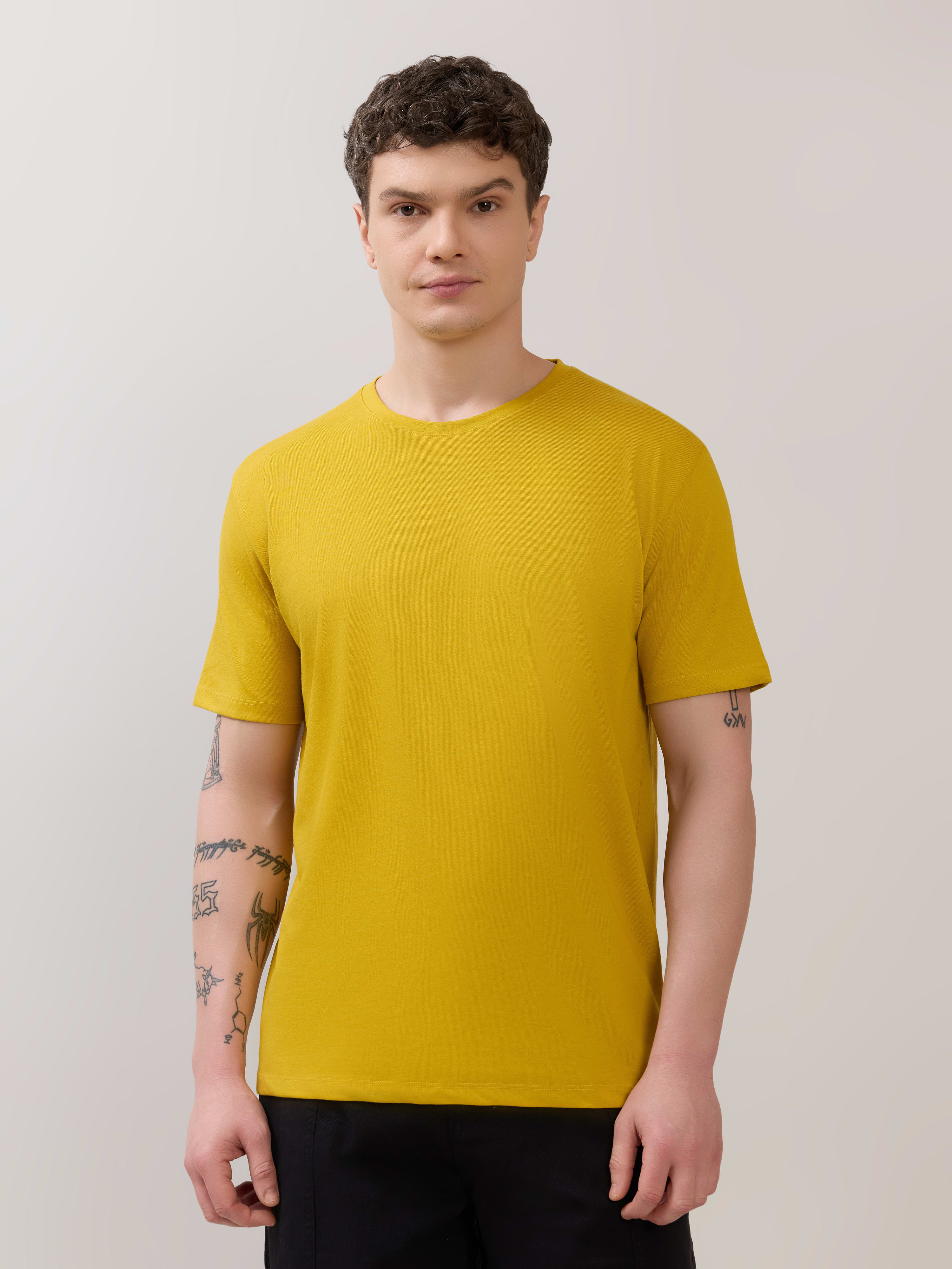 Espanshee Men Slim Fit T-Shirt - Gold