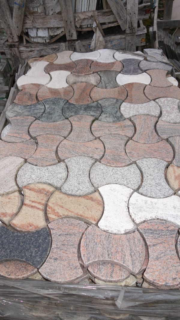 Zámková kamenná dlažba 2