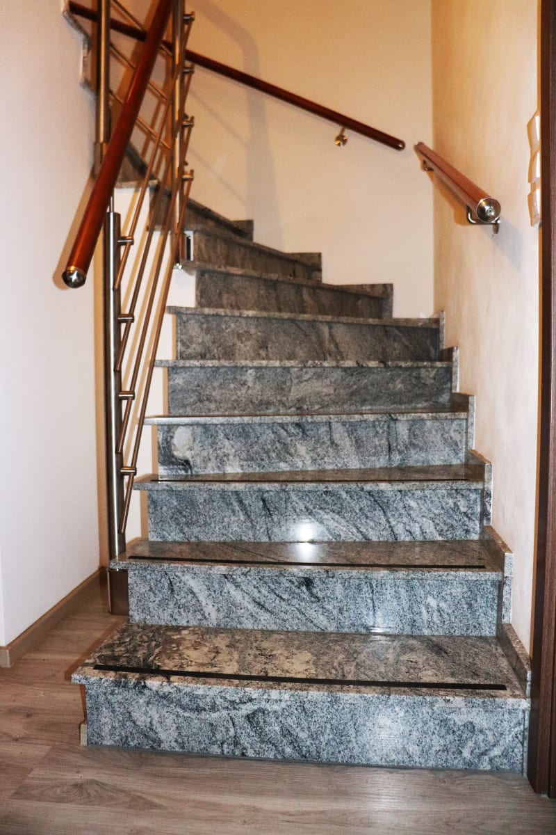 Schodiště - realizace 10