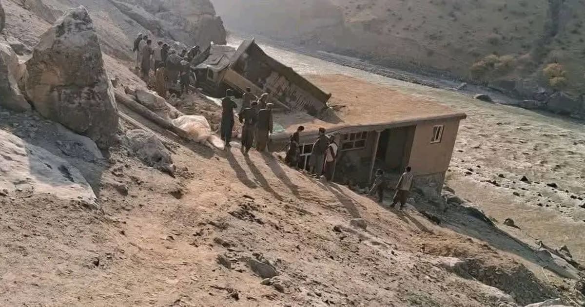 واژگونی موتر در بدخشان؛ ۶ کشته و زخمی