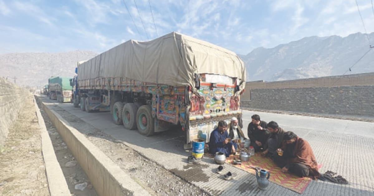 پاکستان با صادرات کالاهای ترانزیتی افغانستان موافقت کرد