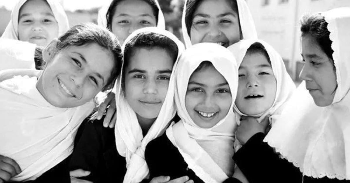 یوناما در «روز جهانی دختران» خواستار ادامه‌ی آموزش آنان در افغانستان شد