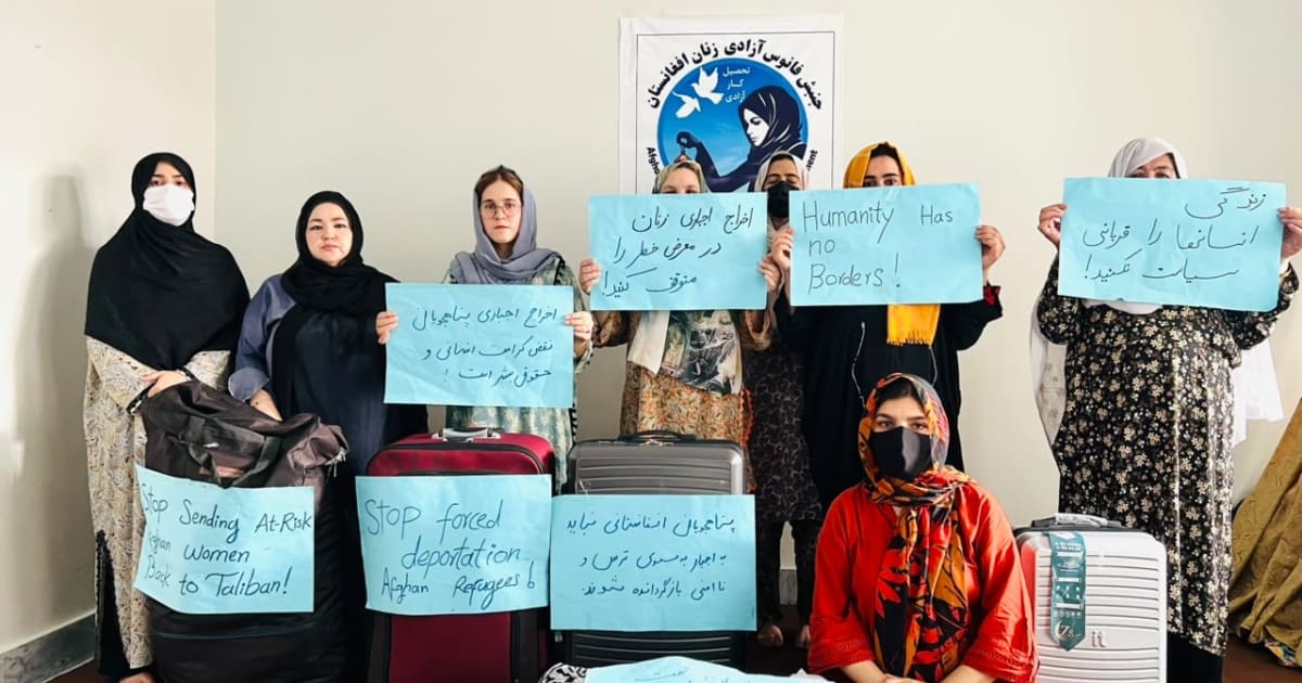     جنبش فانوس آزادی: جهان برای جلوگیری از اخراج پناهجویان افغانستان از پاکستان اقدام کند