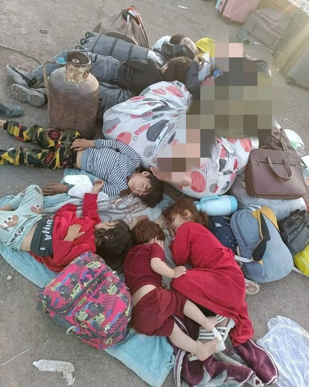 اخراج و باجگیری از مهاجران افغانستانی در ایران