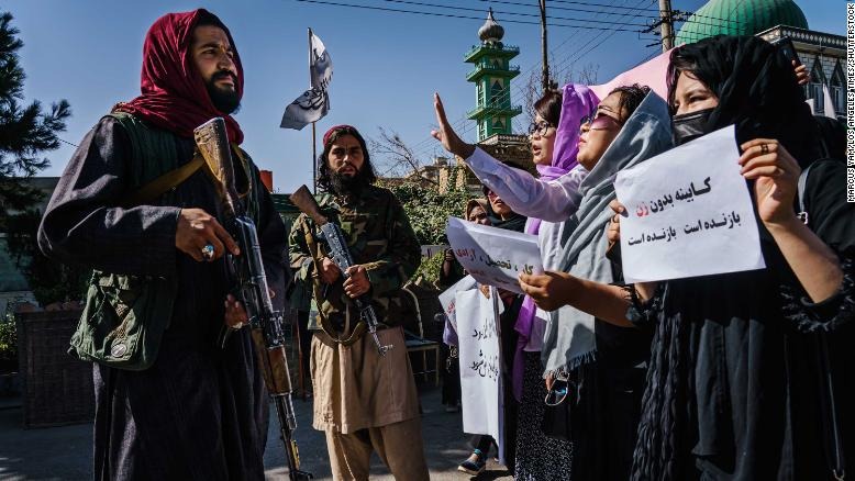 کمیته مدافعان حقوق بشر افغانستان: کشور به صحنه نقض سازمان‌یافته حقوق بشر تبدیل شده است