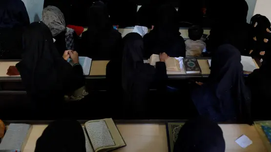 طالبان مدارس دینی دختران را متوقف می‌کنند