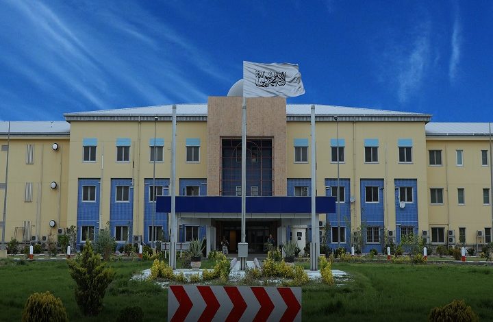 کارمندان وزارت داخله: دو ماه شد معاش نگرفیتم
